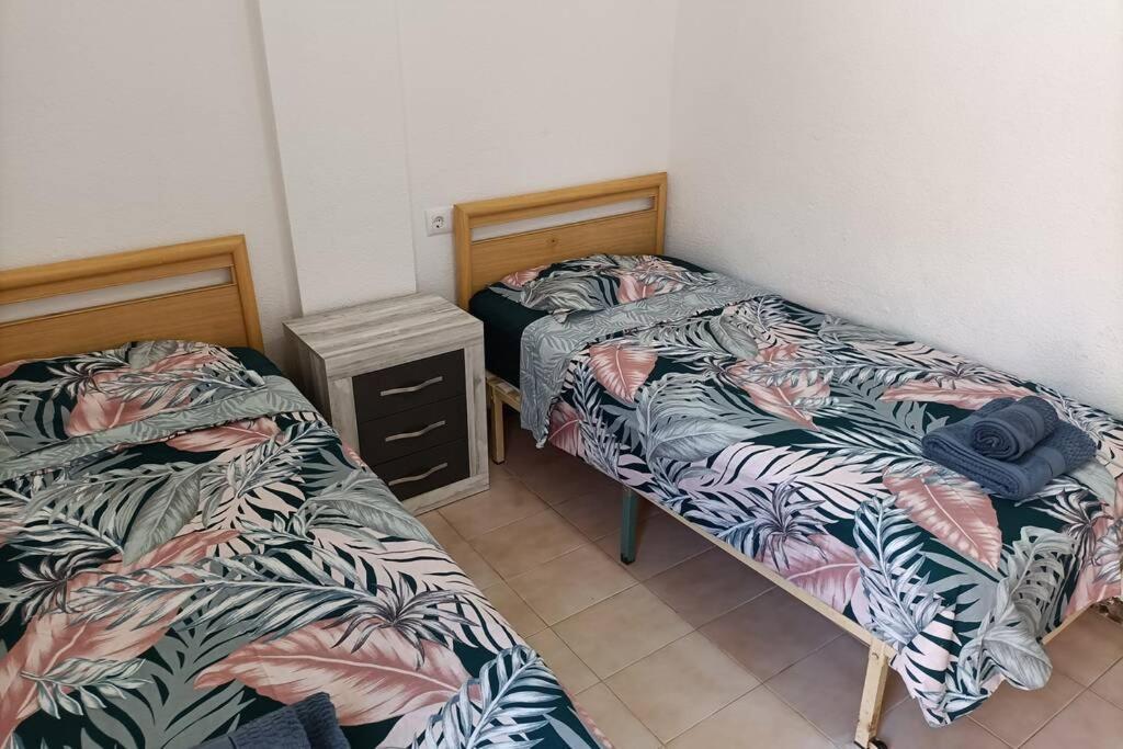 بينايدورم 2 Bedroom Townhouse In Beautiful Gated Complex المظهر الخارجي الصورة
