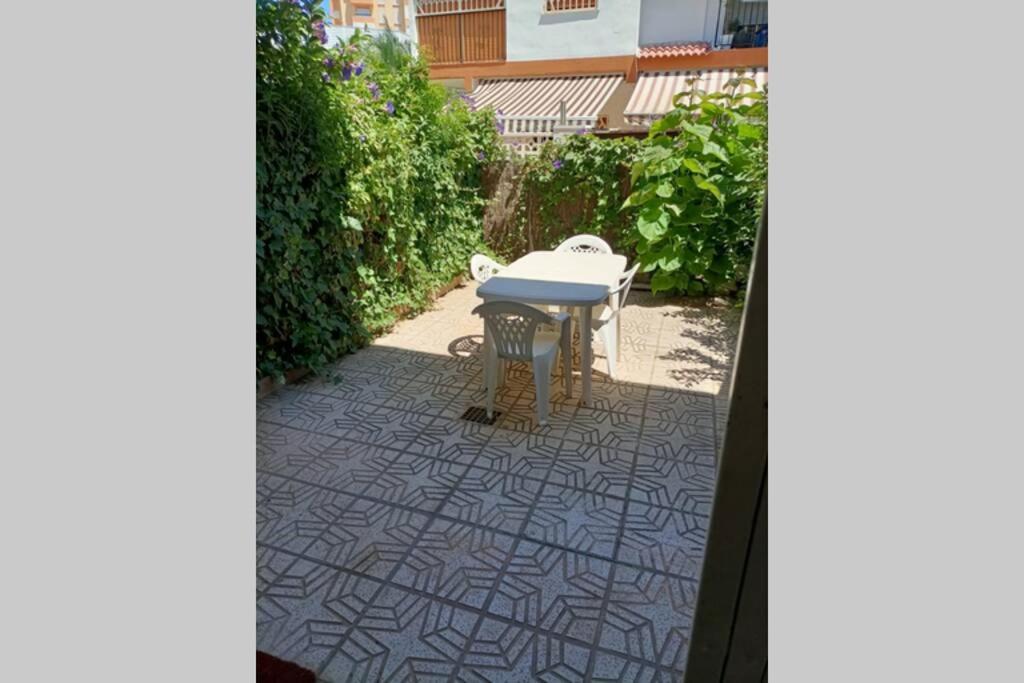 بينايدورم 2 Bedroom Townhouse In Beautiful Gated Complex المظهر الخارجي الصورة